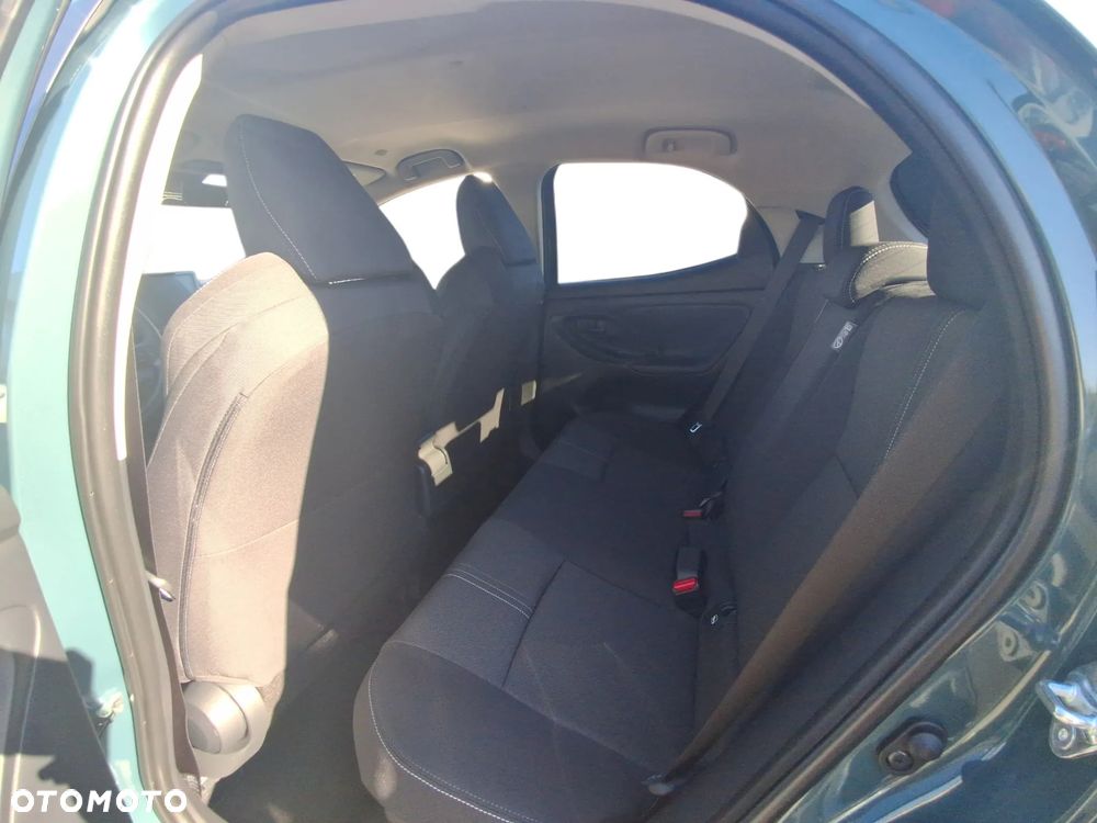 Toyota Yaris Hybrid 1.5 Style - 18