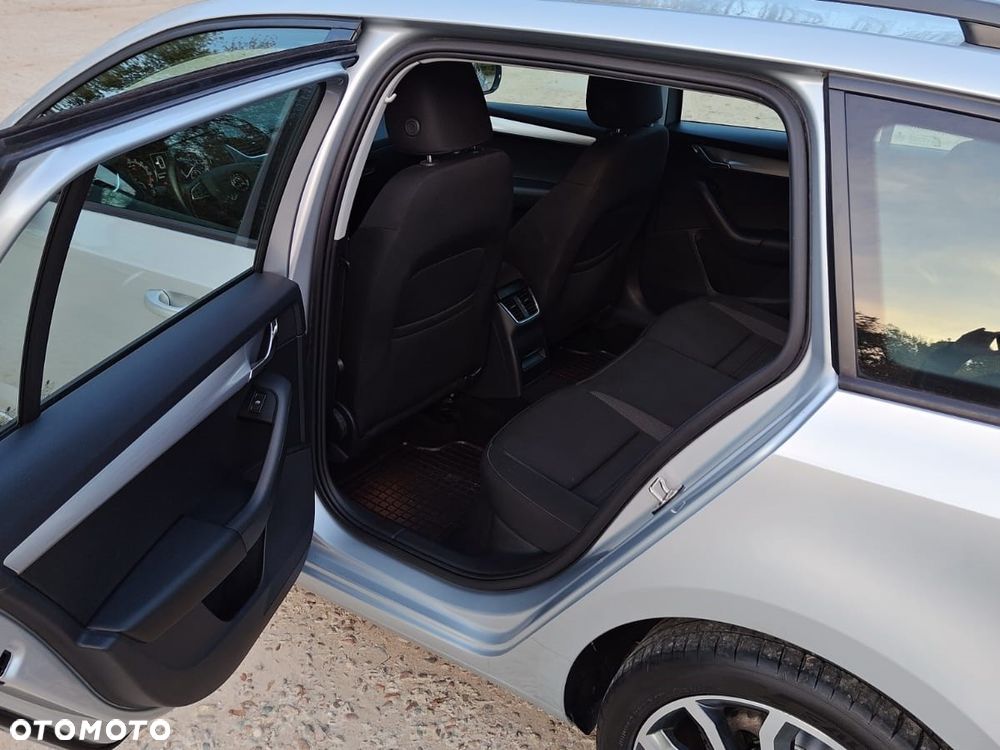 Skoda Octavia 1.6 TDI Ambition - 19