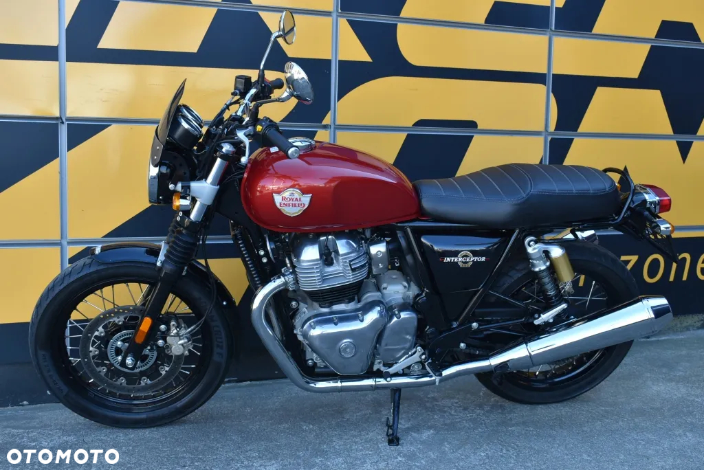 Royal Enfield Interceptor - 7