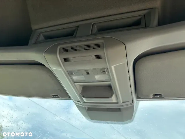 Volkswagen Crafter - 12