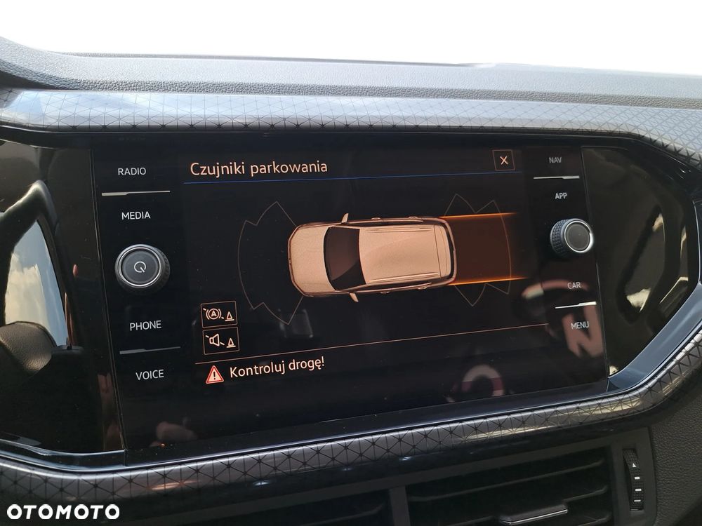 Volkswagen T-Cross 1.0 TSI Style DSG - 17