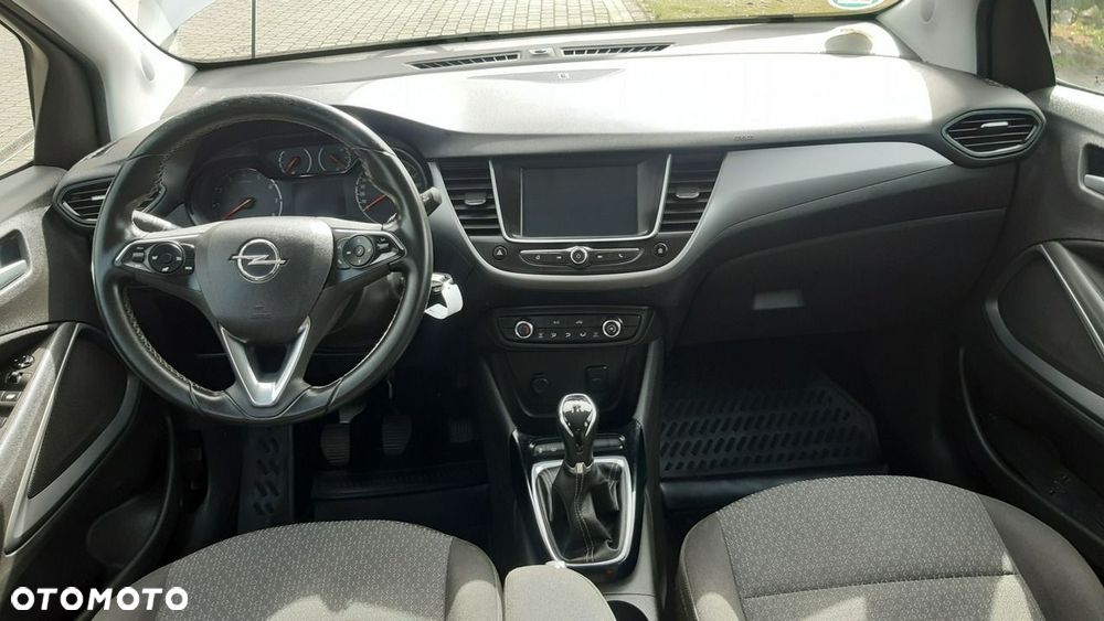 Opel Crossland X - 28