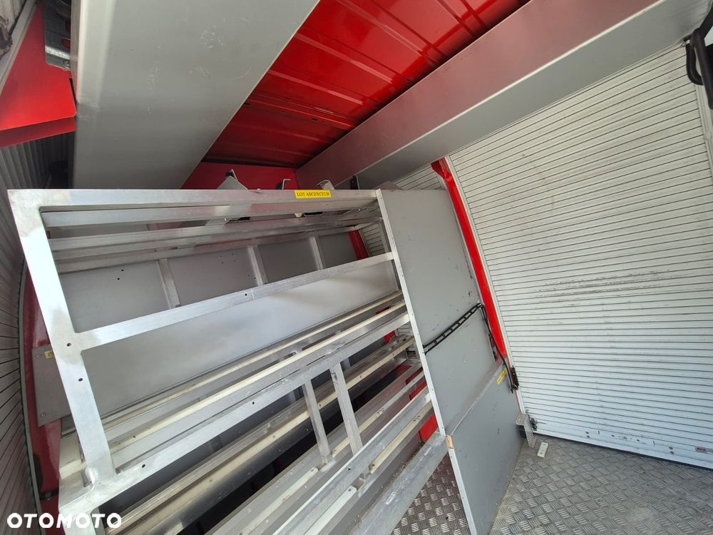 Renault Master 2.5 DCi 120 / STRAŻ POŻARNA / AUTO POŻARNICZE / 4 MIEJSCA / BEZWYPADKOWY / ORYGINALNY PRZEBIEG / DRABINA / ORYGINALNA ZABUDOWA / IDEALNY DO OSP LUB PSP / STAN IDEALNY - 32