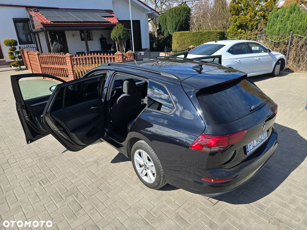 Volkswagen Golf - 37