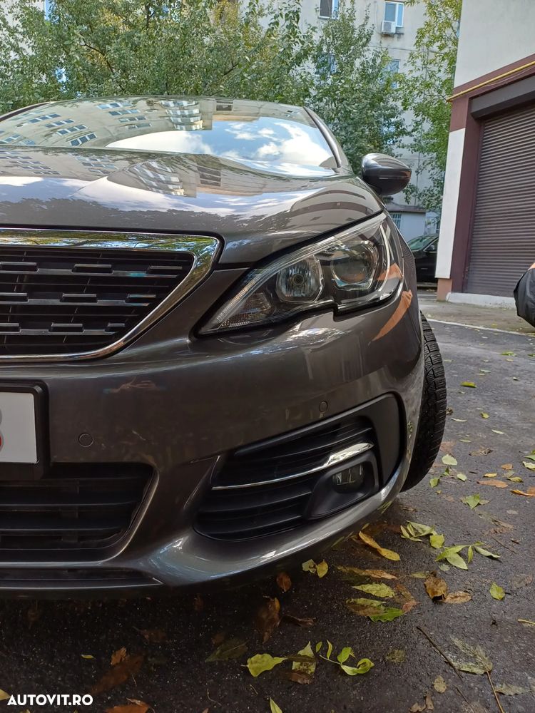 Peugeot 308 SW 1.2L PureTech S&S EAT8 Allure Pack - 2