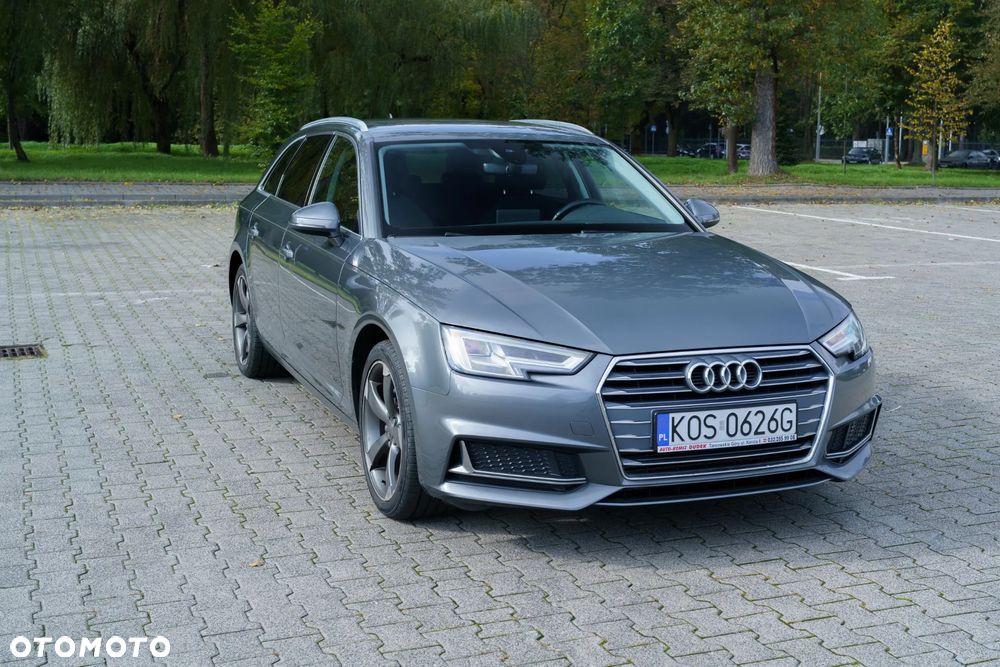 Audi A4 - 1