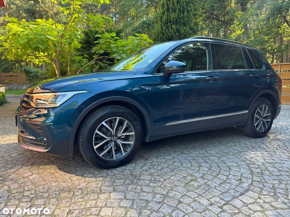 Volkswagen Tiguan 2.0 TDI SCR Life DSG - 2