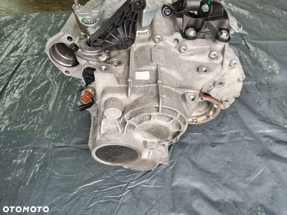VW T-ROC  skrzynia biegów TGJ JAK NOWA 43 TYS KM 4X4 2.0 tdi - 5