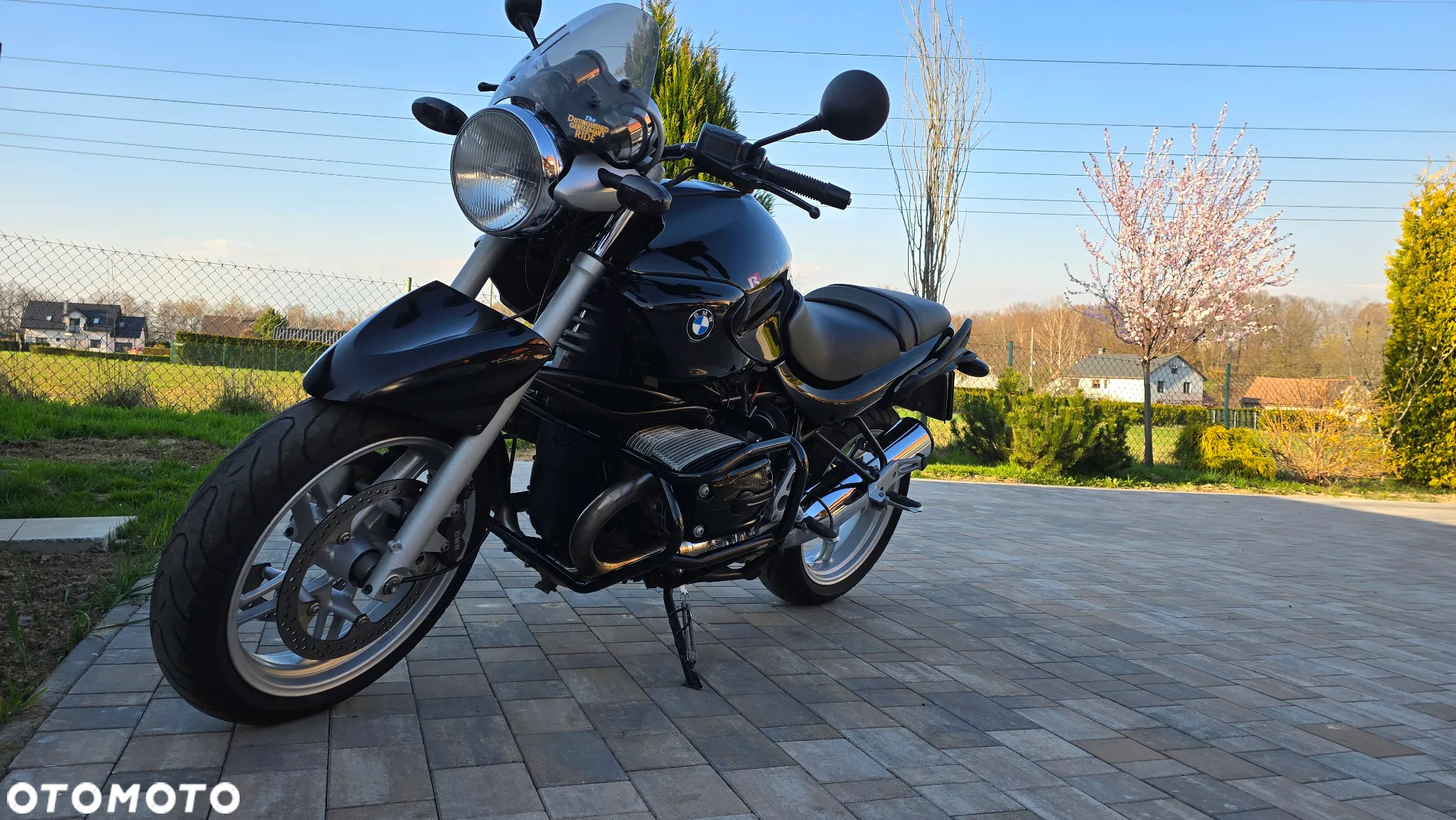 BMW R - 8