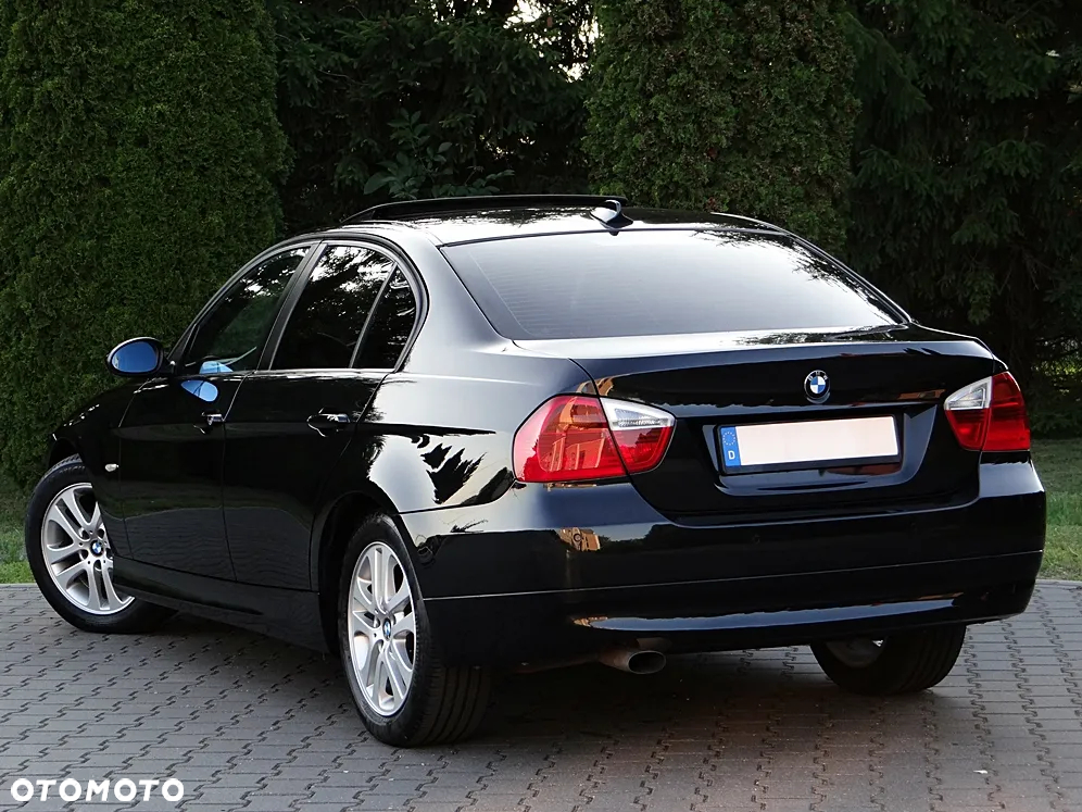 BMW Seria 3 320d - 4
