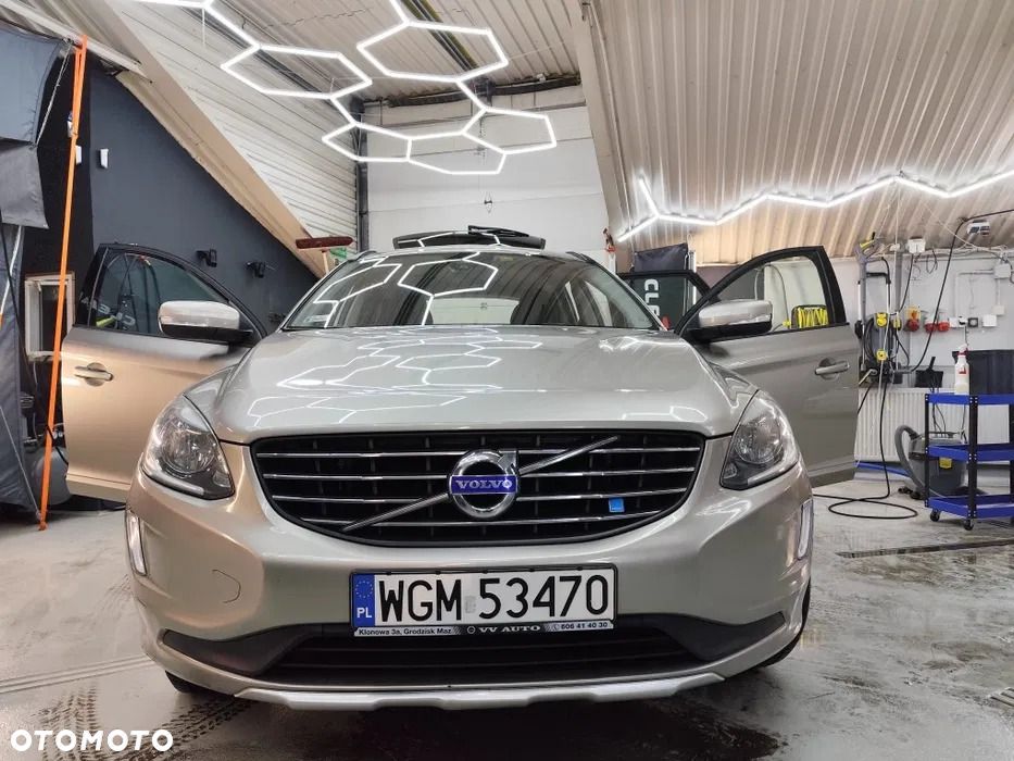 Volvo XC 60 2.4D AWD Kinetic - 3