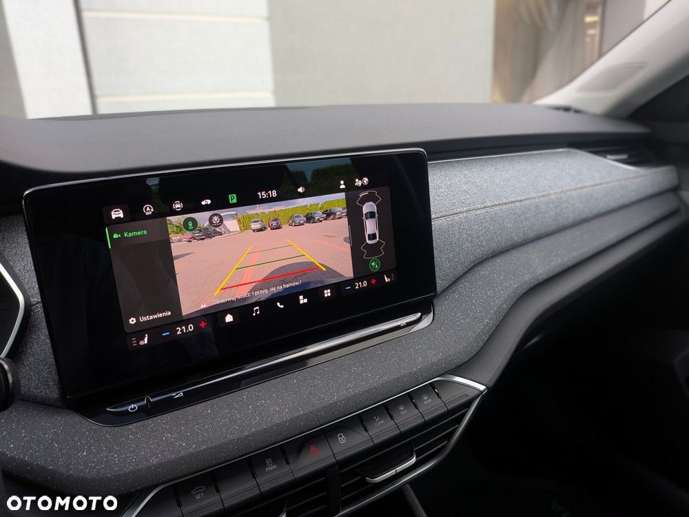 Skoda Octavia 1.5 TSI mHEV Selection DSG - 27