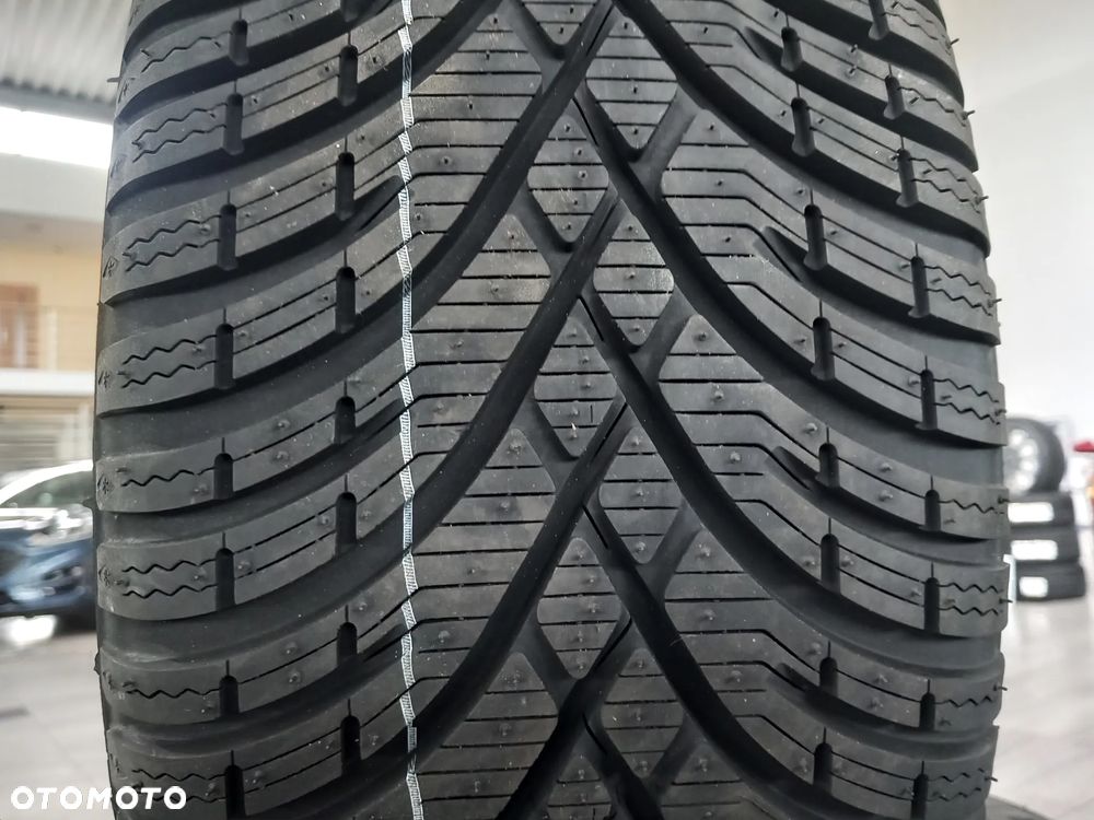 Koła zimowe 205/45R17 Ford Fiesta 2012- (BFGoodrich) - 5
