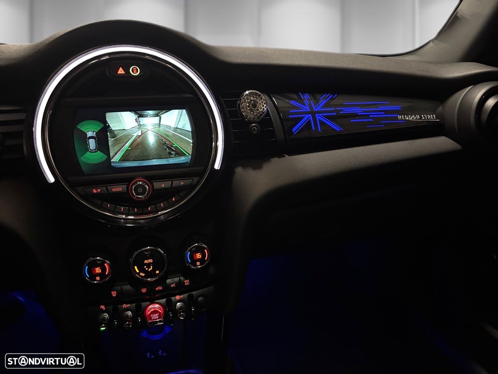 MINI 5 Portas Cooper Auto - 14