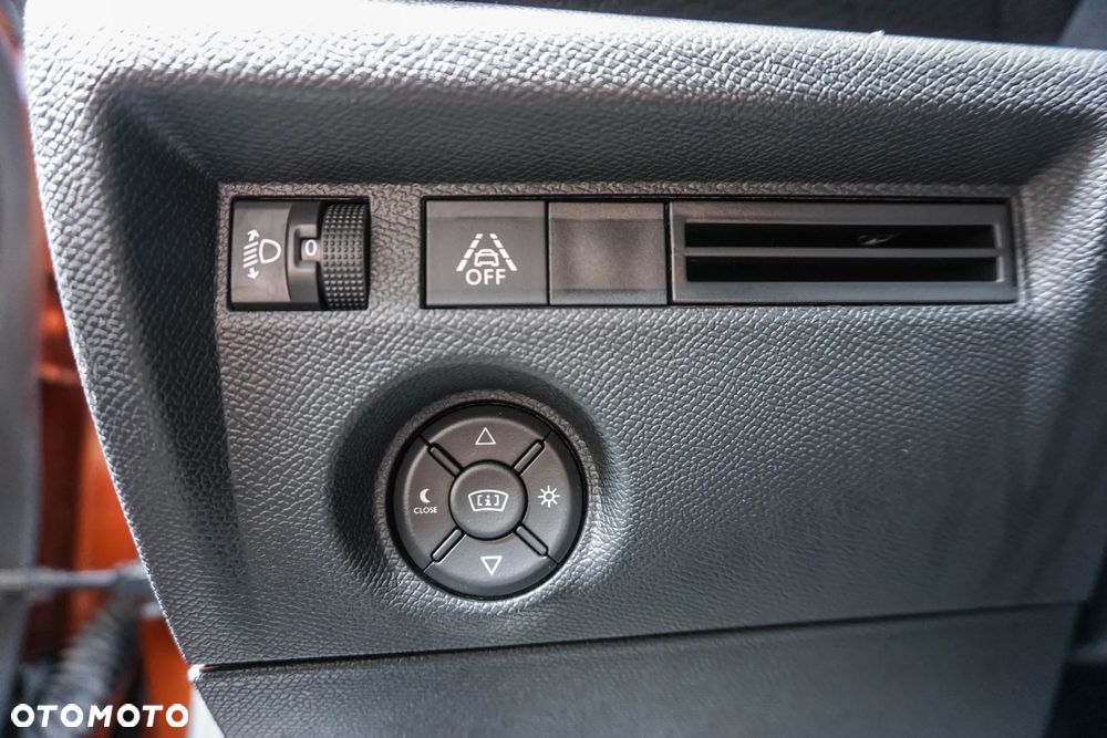 Citroën C4 1.2 PureTech Shine S&S EAT8 - 24