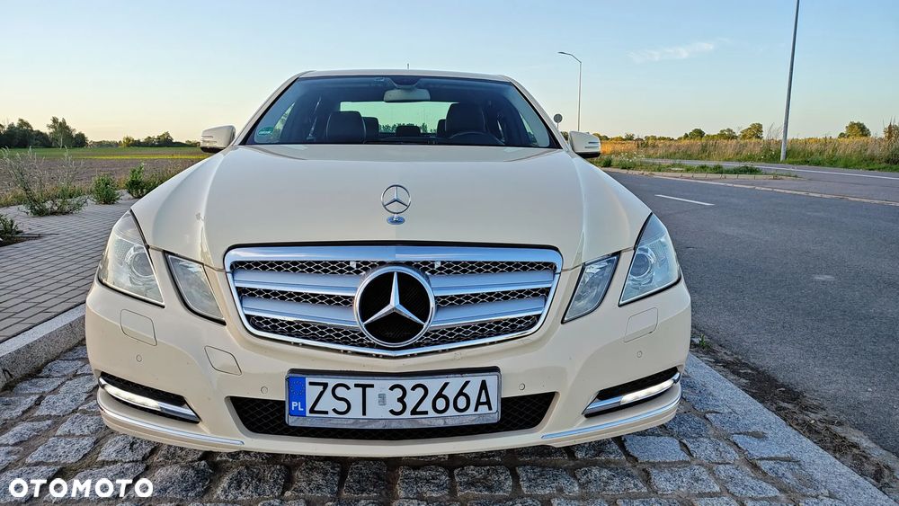 Mercedes-Benz Klasa E - 1