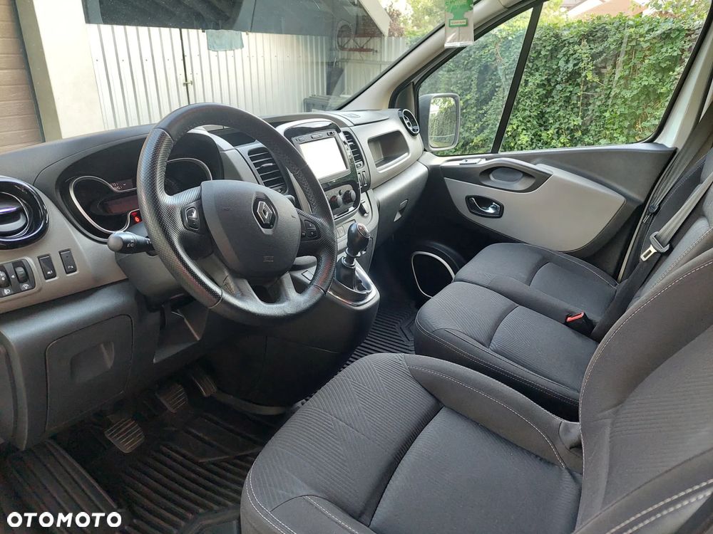 Renault Trafic - 8