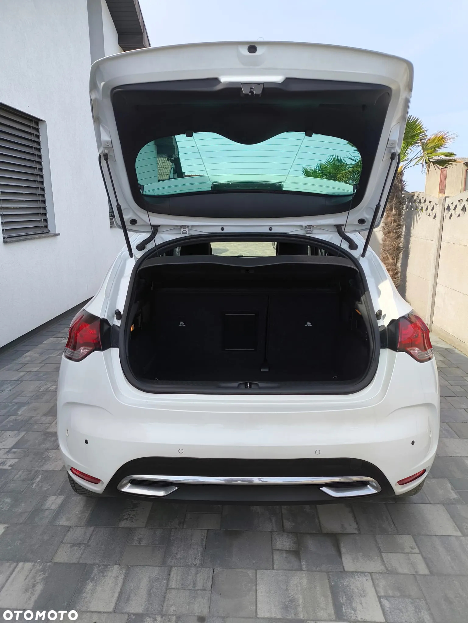 Citroën DS4 2.0 HDi SportChic - 10