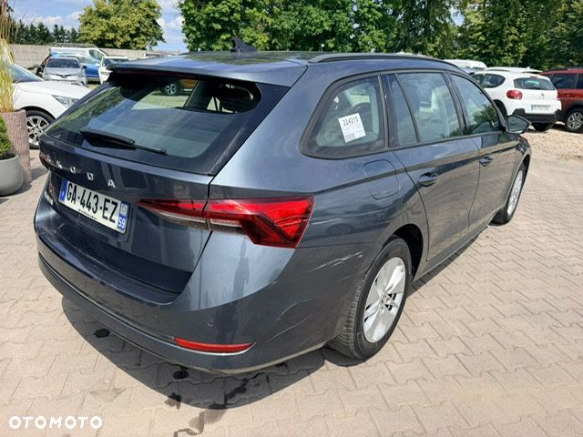 Skoda Octavia 2.0 TDI SCR Ambition DSG - 3
