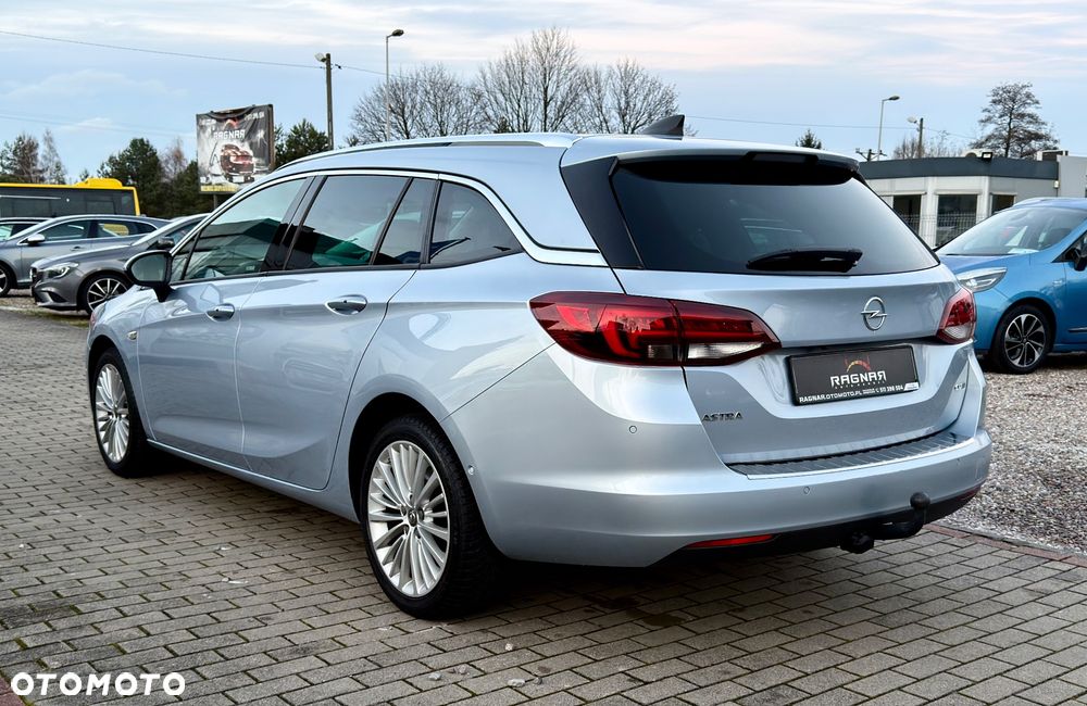 Opel Astra 1.6 CDTI DPF ecoFLEX TourerStart/Stop Exklusiv - 11