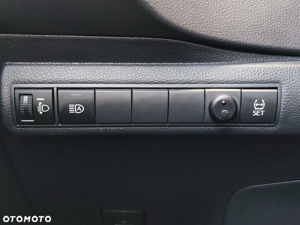 Toyota Corolla - 18