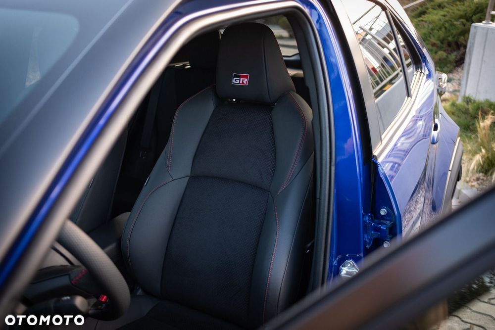 Toyota Yaris Cross Hybrid 1.5 GR Sport - 11