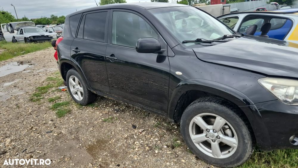 DEZMEMBREZ TOYOTA RAV4 - 8
