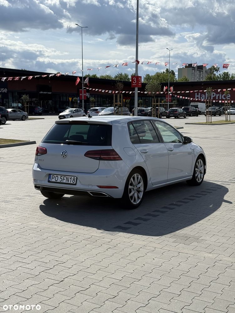 Volkswagen Golf - 3