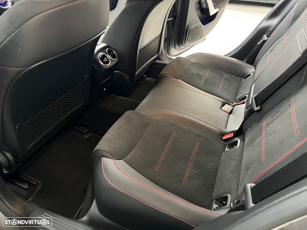 Mercedes-Benz A 180 Limousine 7G-DCT Lim. AMG Line Advanced - 31