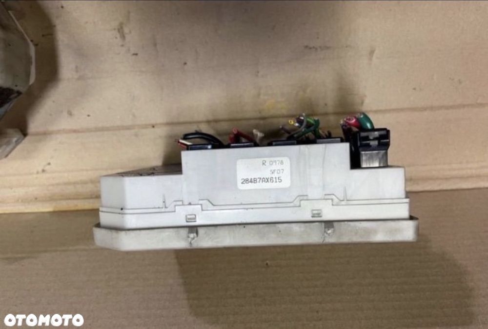 284B7AX615 moduł komfortu skrzynka bsi Nissan Micra k12 - 2