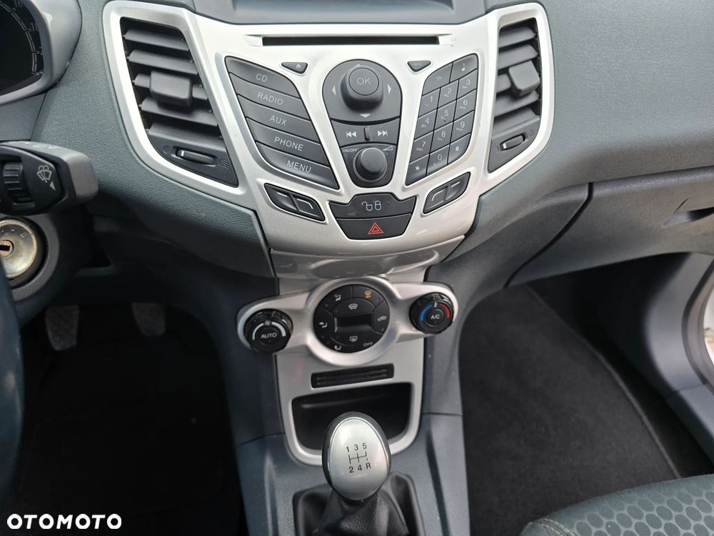 Ford Fiesta 1.25 Titanium - 6