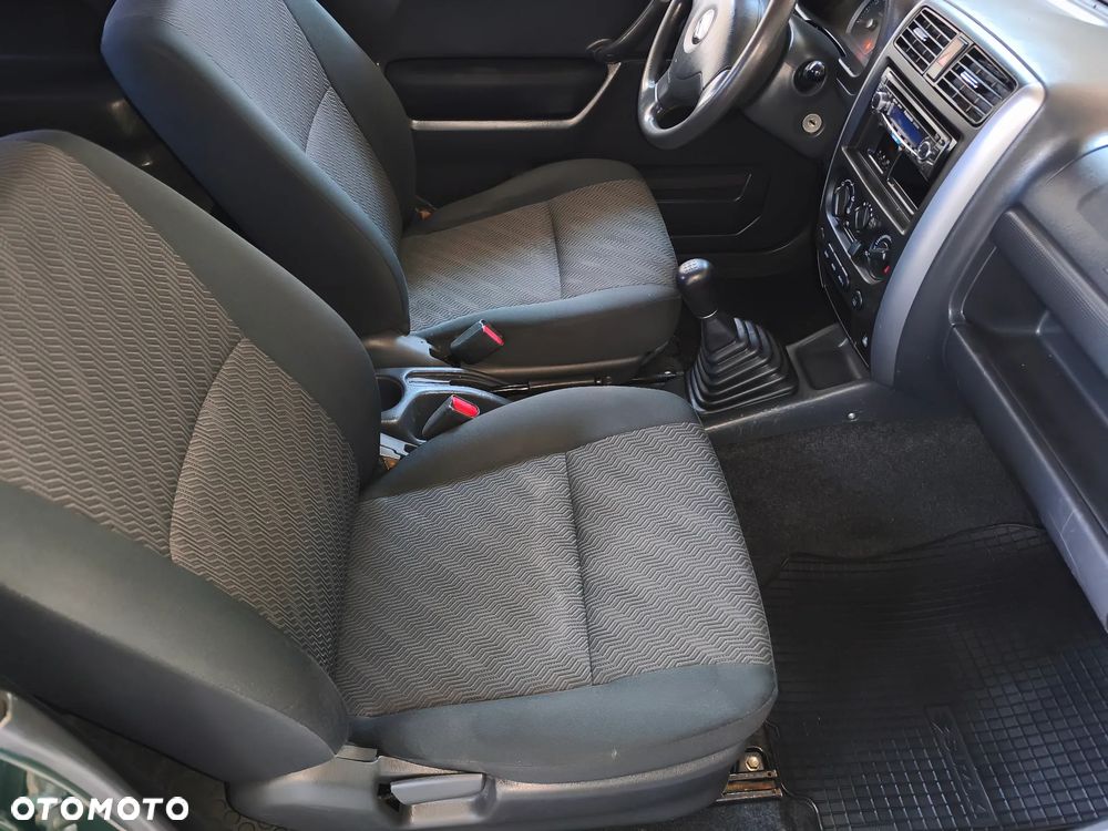 Suzuki Jimny - 18