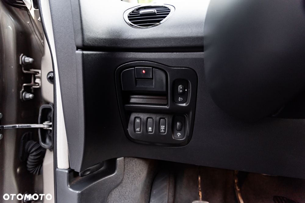 Renault Grand Espace 2.0 Dynamique - 33