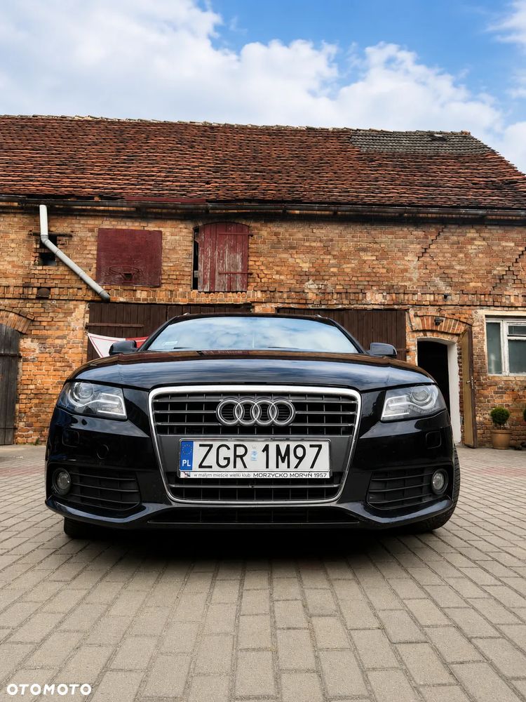Audi A4 Avant - 1
