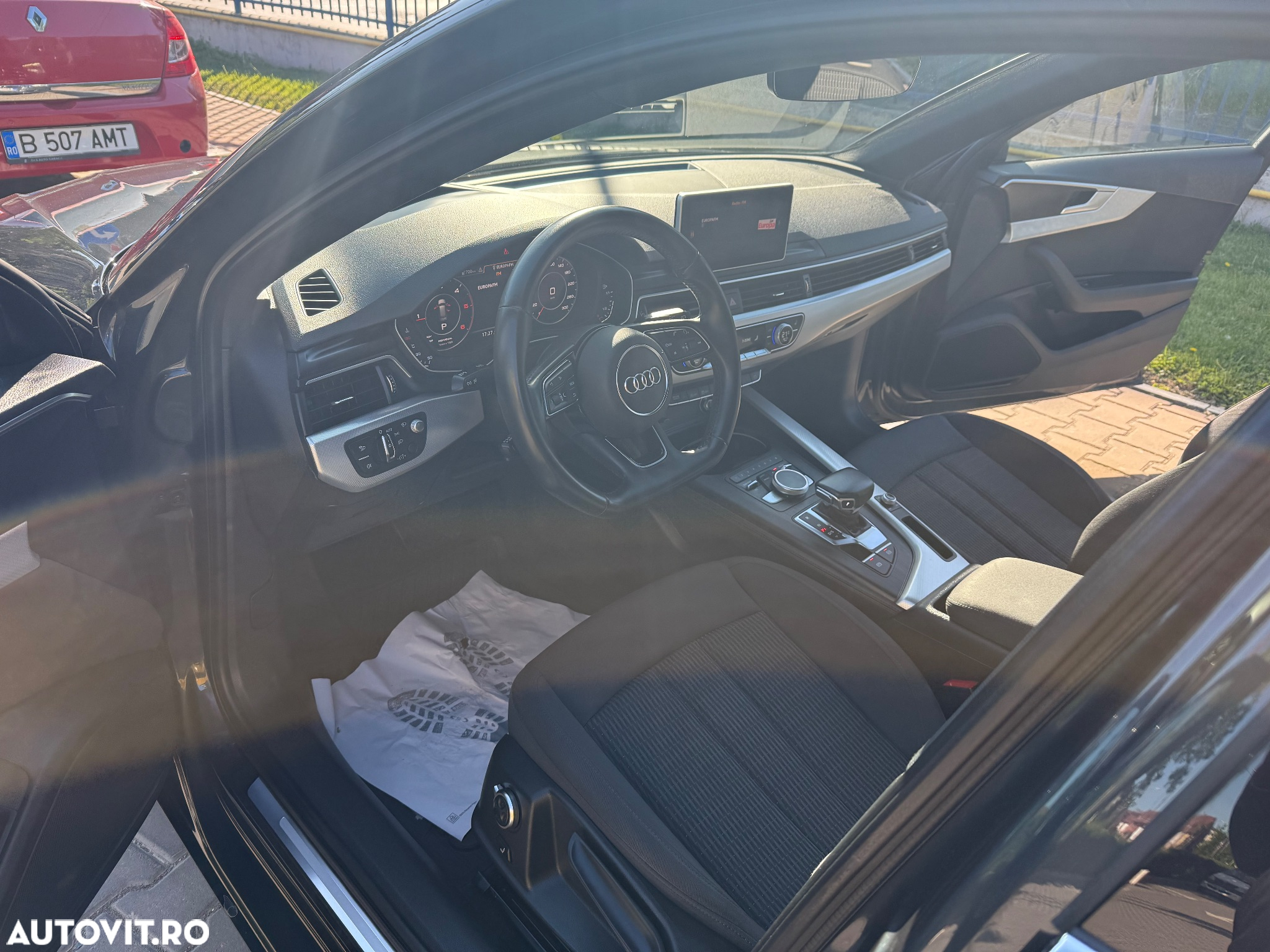 Audi A4 2.0 TDI S tronic Design - 8