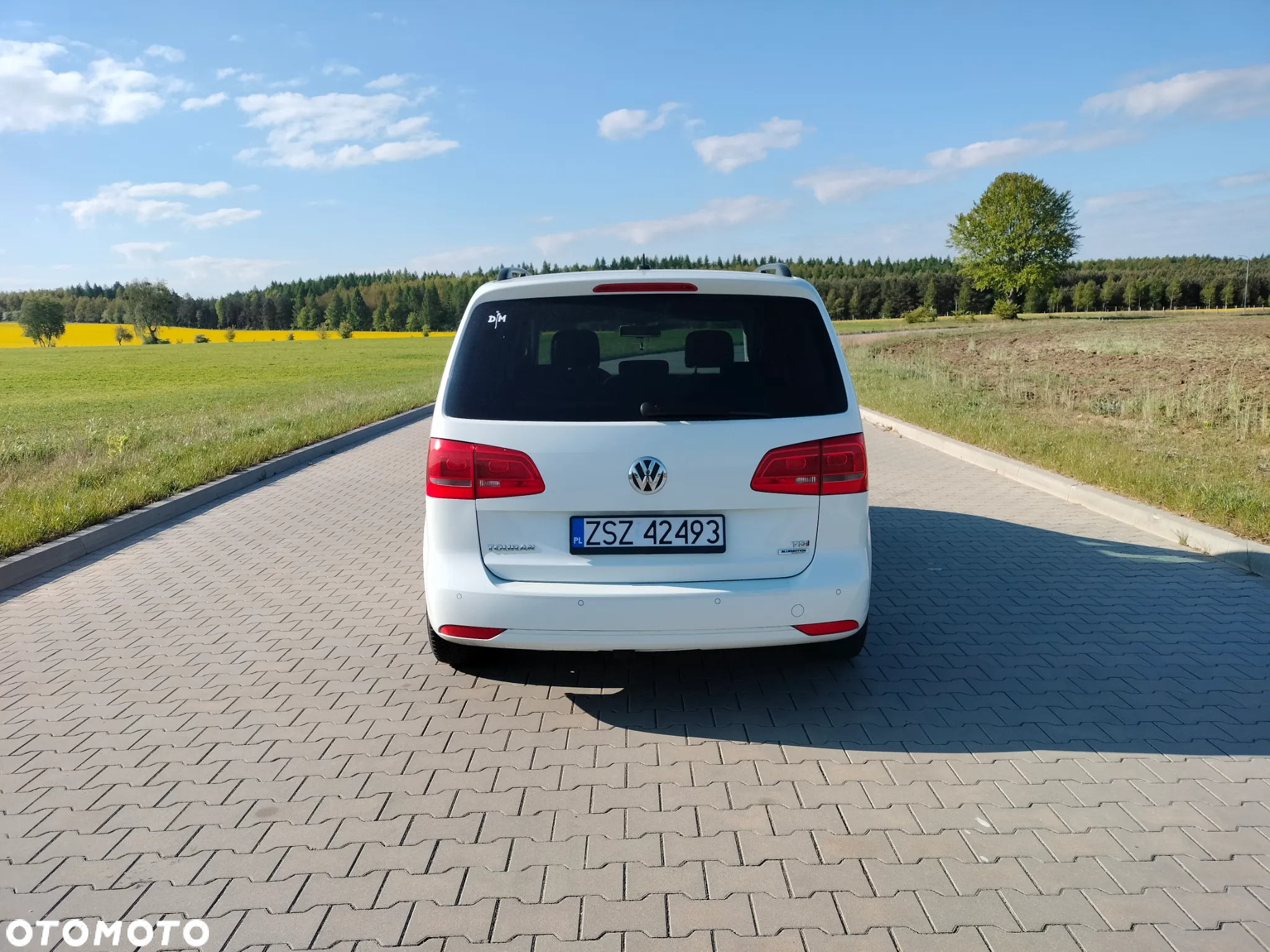 Volkswagen Touran 1.6 TDI DPF BlueMotion Technology Highline - 13