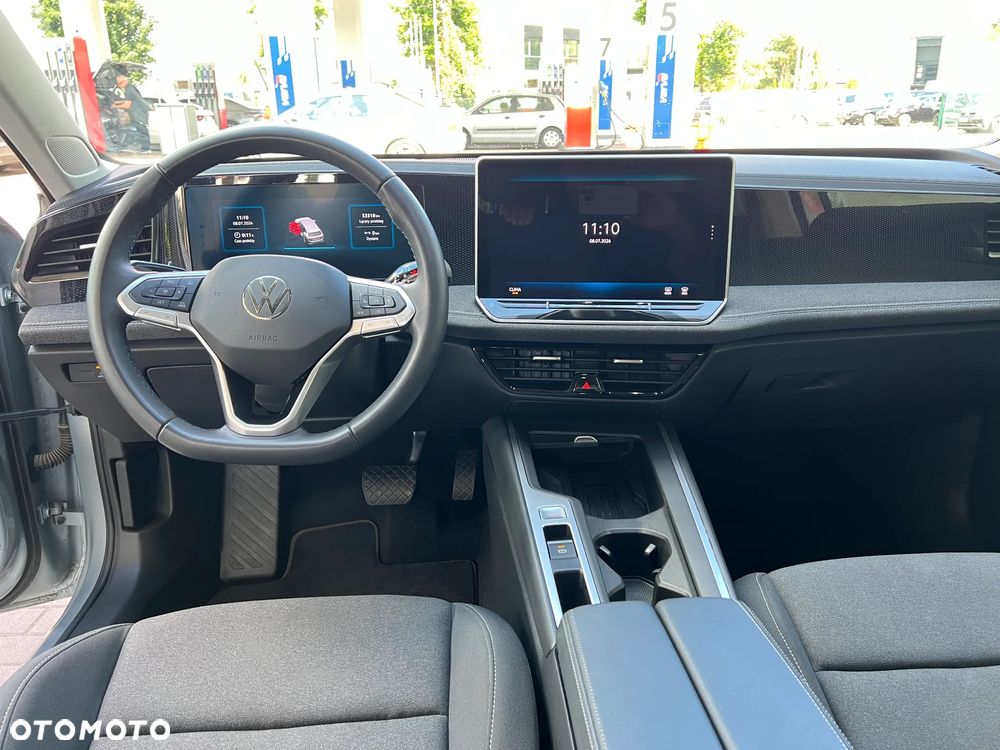 Volkswagen Passat - 13