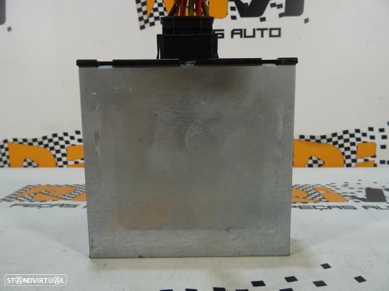 Módulo Eletrónico Bmw 1 (E87)  61429127088 / 6142 9127088 / 8Es009479 - 3