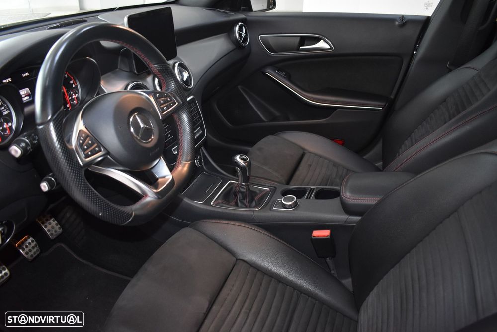 Mercedes-Benz CLA 180 - 23