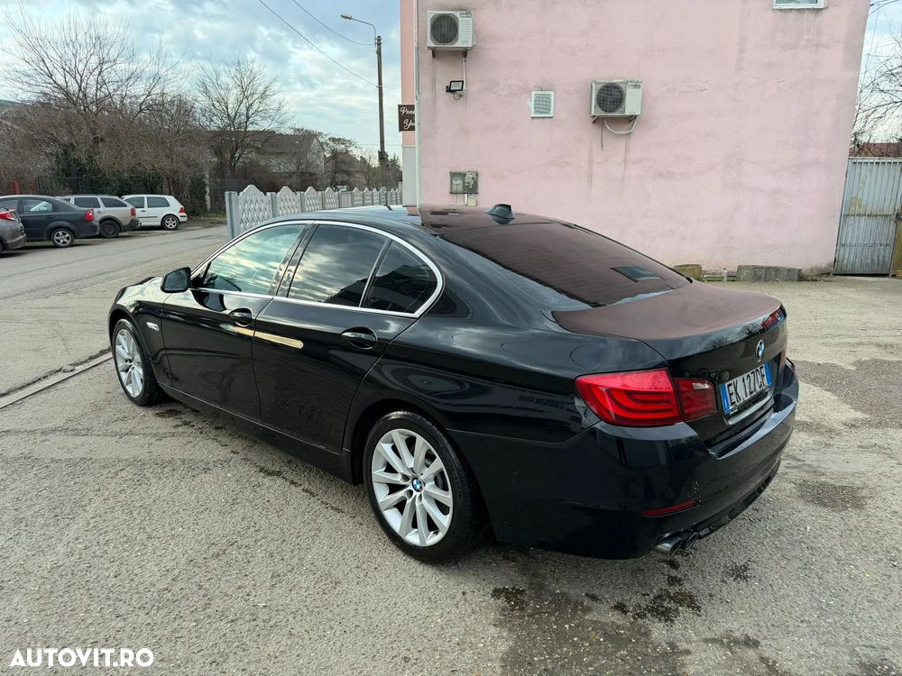 BMW 5 Series 2012 photo 4