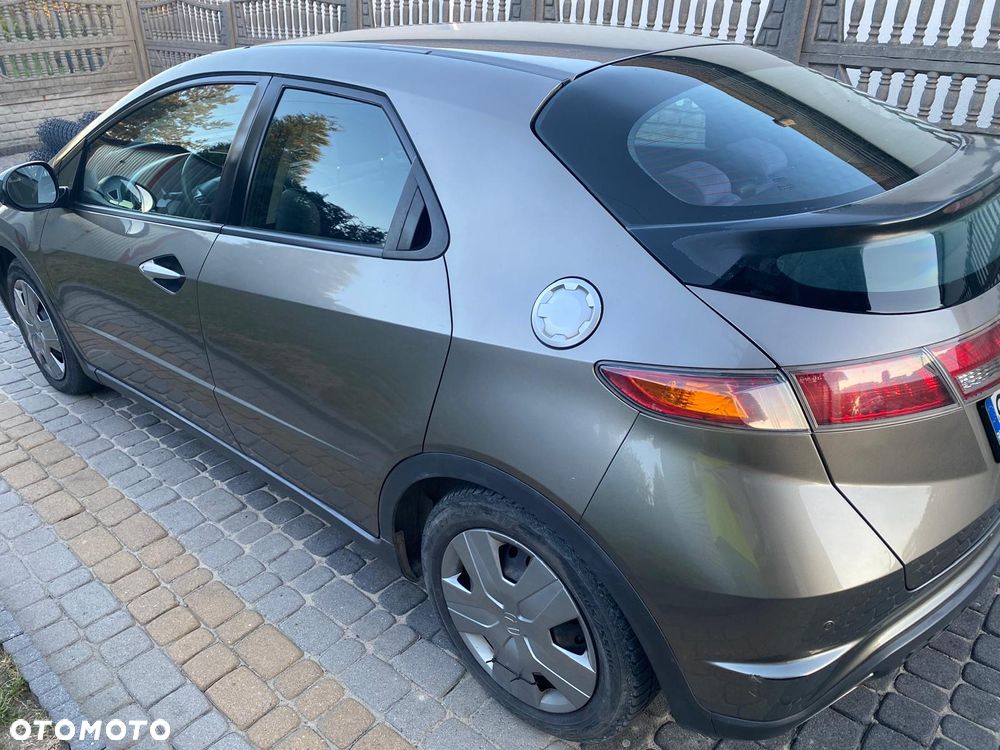Honda Civic 1.8 Comfort - 2