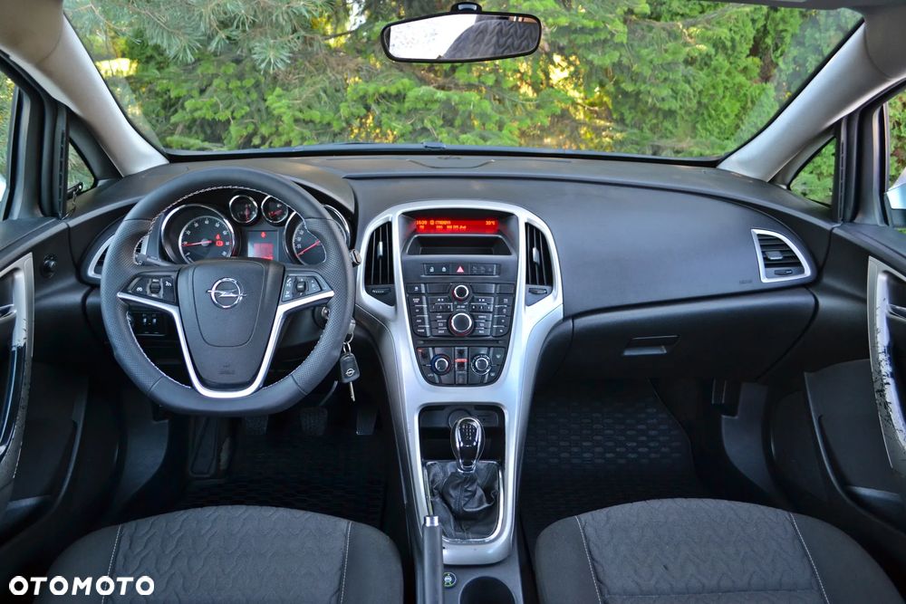 Opel Astra - 20