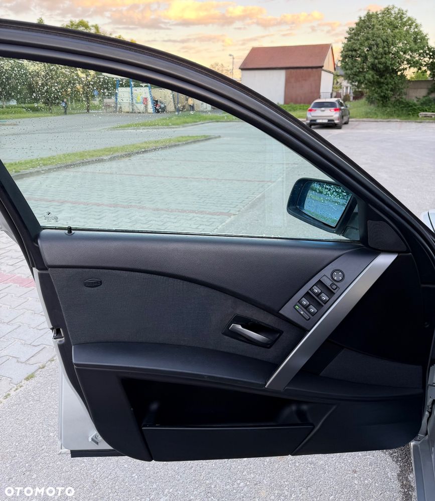 BMW Seria 5 - 10