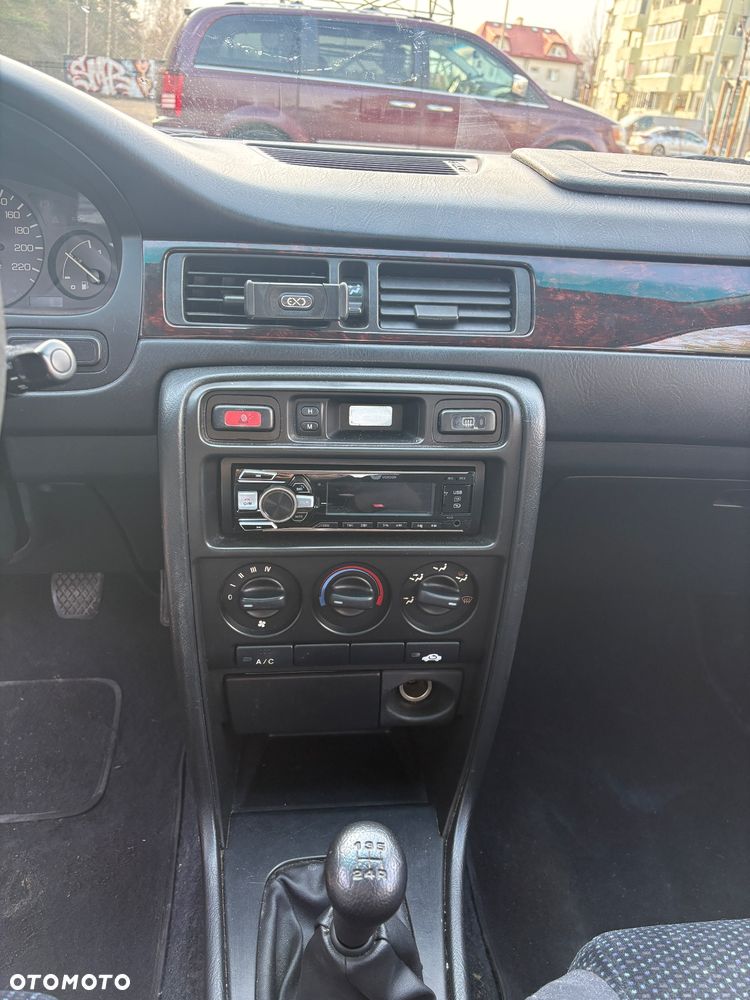 Honda Civic 1.4i S - 9