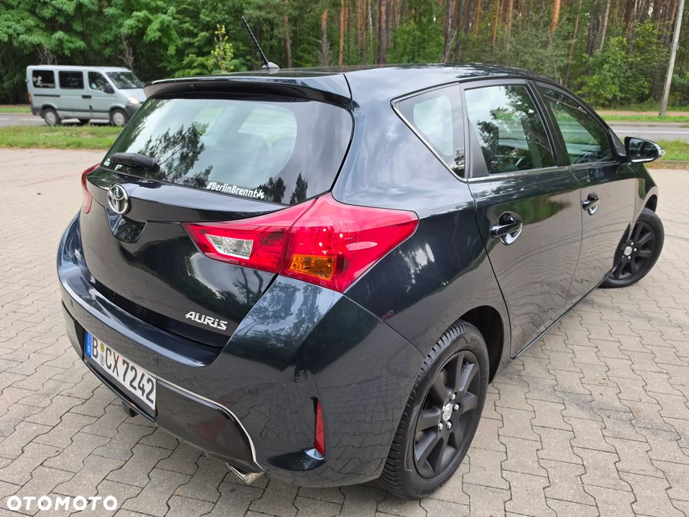 Toyota Auris 1.6 VVT-i Executive - 15
