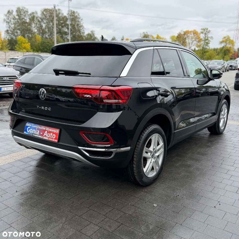 Volkswagen T-Roc - 12