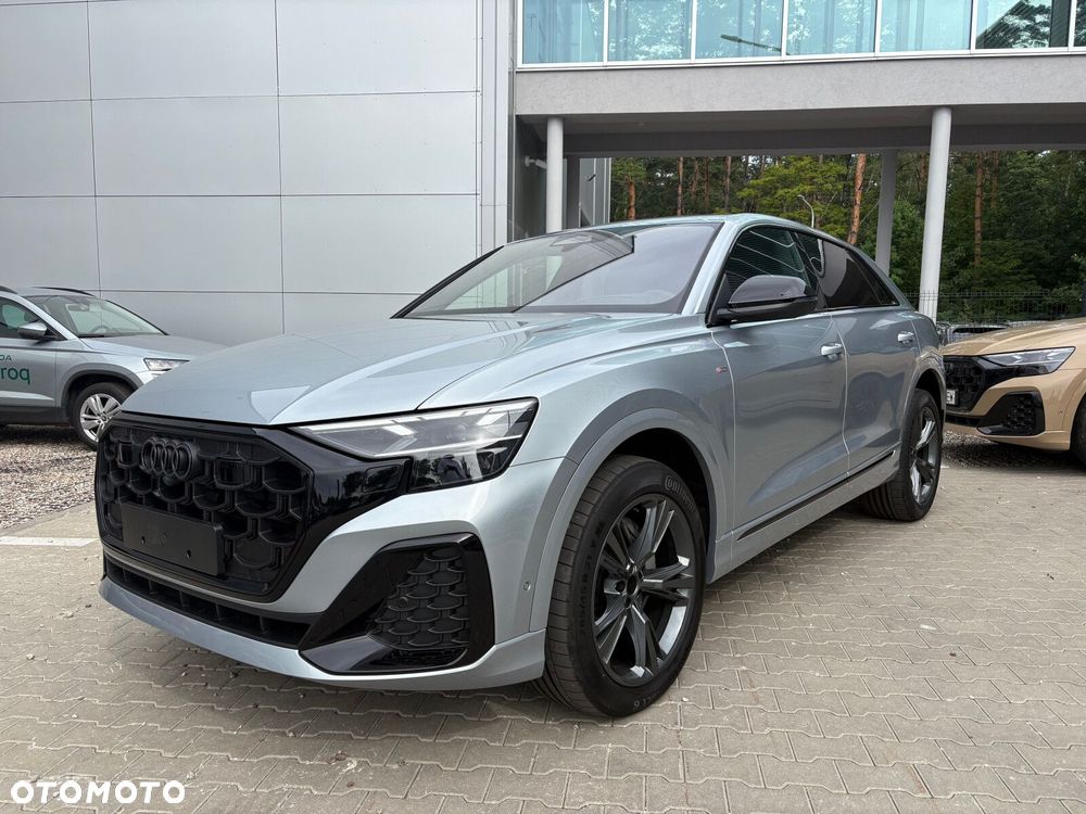 Audi Q8 - 2