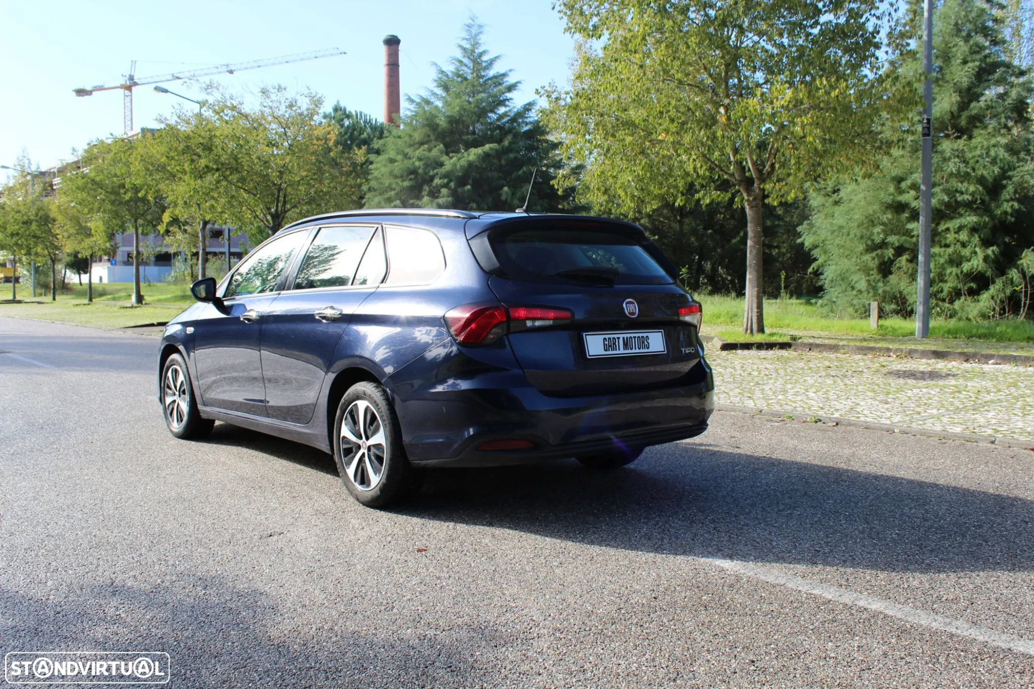 Fiat Tipo Station Wagon 1.6 M-Jet Lounge Tech - 3
