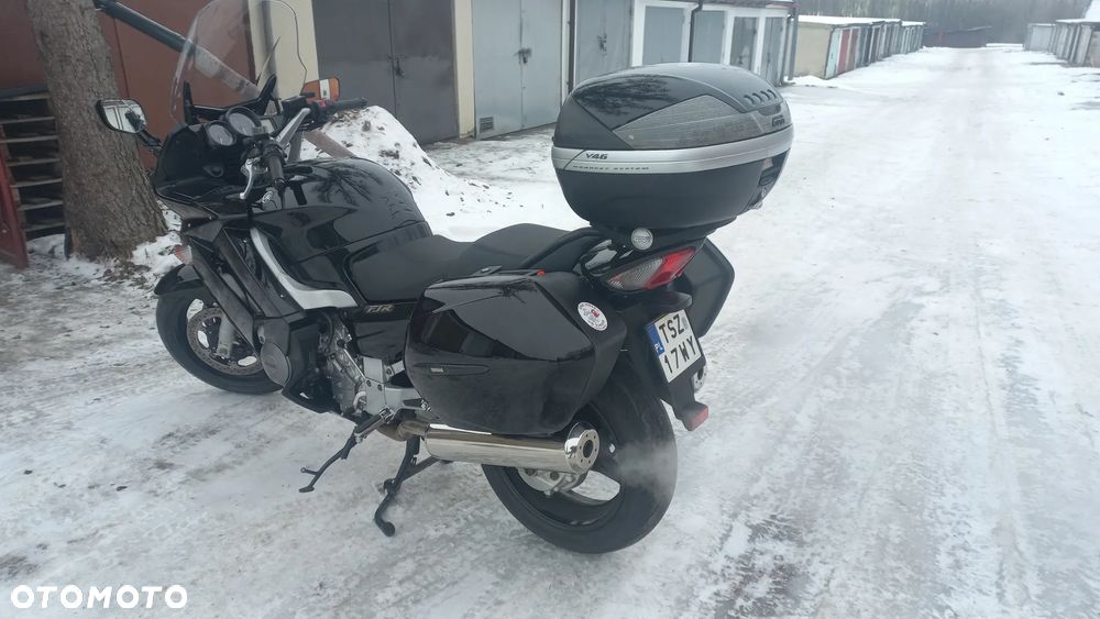 Yamaha FJR - 9