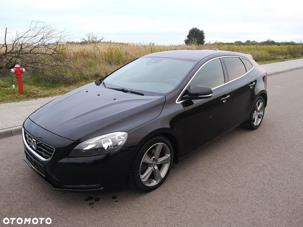 Volvo V40 T3 Momentum - 30